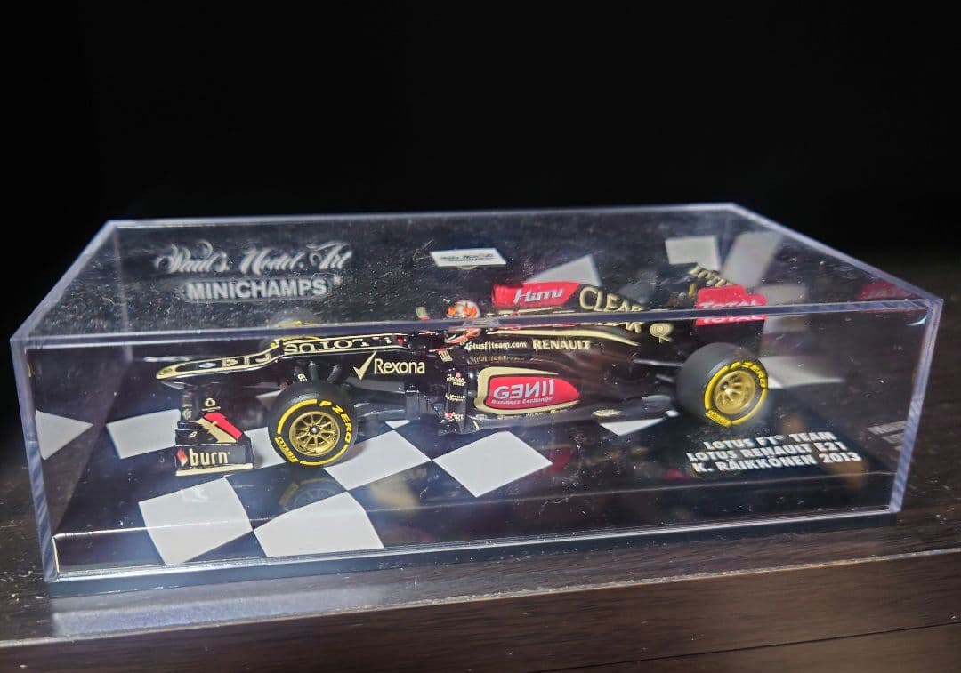ミニチャンプス 1/43 ロータス ルノー E21 K・ライコネン