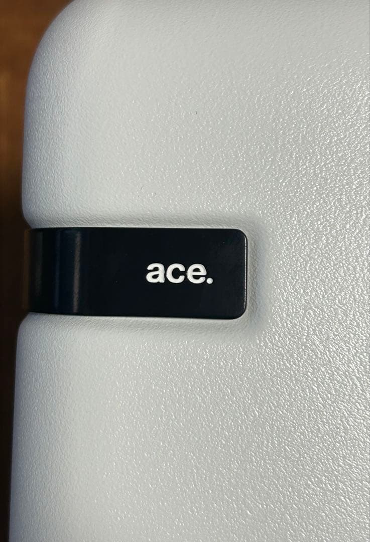 ファミペイオリジナルスーツケース ファミリーマート キャリーケース　レア