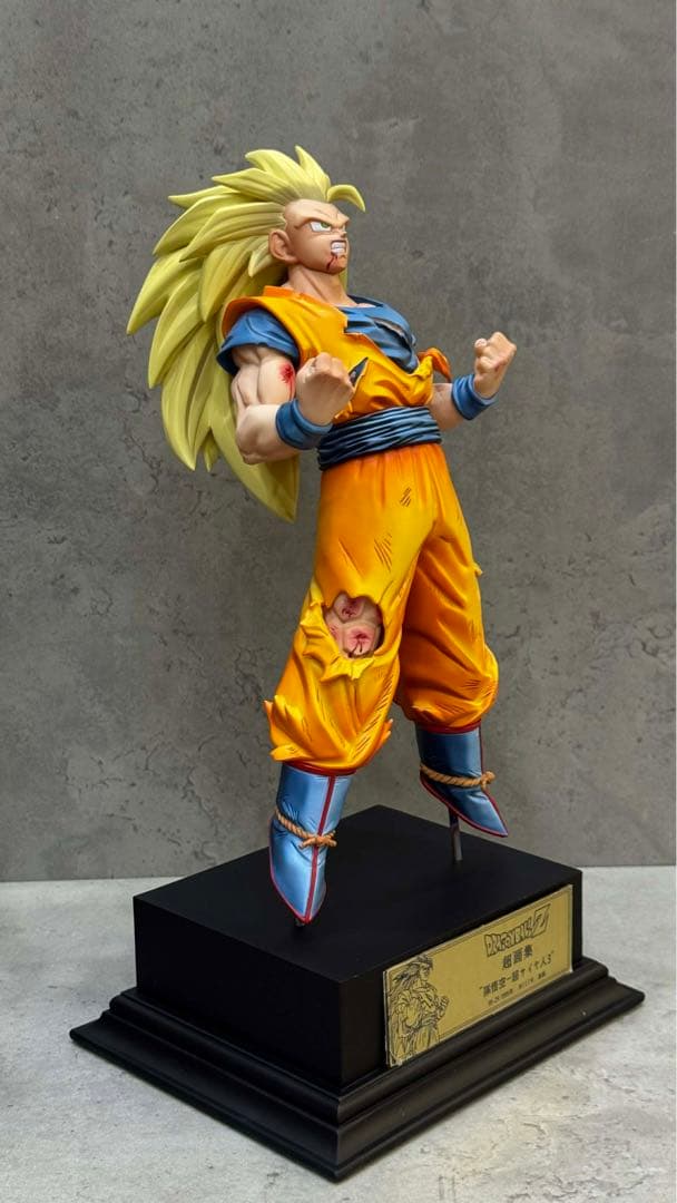 ドラゴンボール孫悟空 ssj3 フィギュア台座付き
