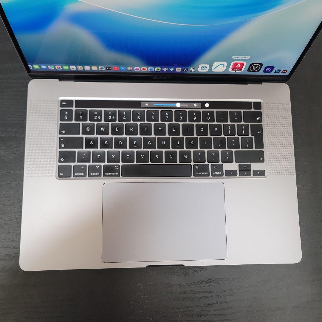 美品 MacBook Pro 16インチ i9 64/1TB CAD&3D設計