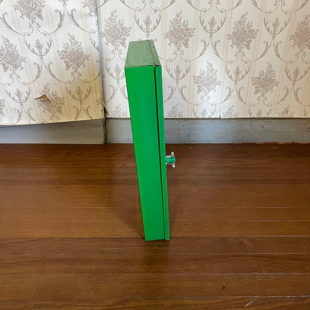 【アンティーク】スチール製 鏡付き 鍵保管庫 キーボックス ノベルティ 古道具