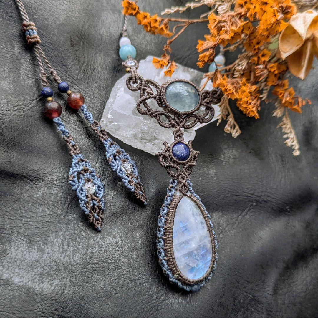 1266 マクラメハンドメイドネックレス