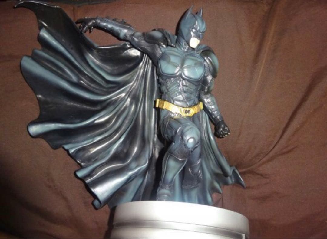 バットマン 1/6 PVC　フィギュア　開封品（買511）