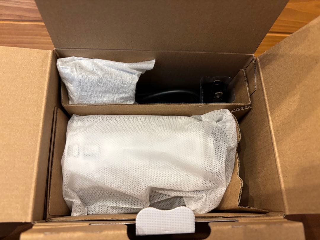 <美品>SONY HDR-CX680 ハンディカム (保証書+各種付属品付き)