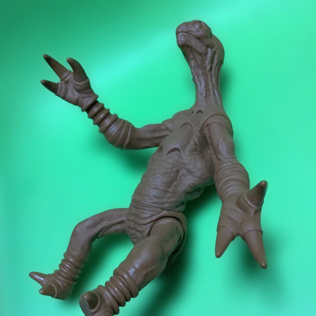 ビリケン商会★ソフビ★ガレージキット★レーザーブラスト★トカゲ宇宙人★組み立て済