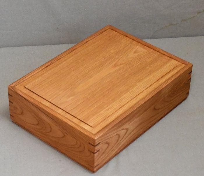 欅の文庫。B5サイズの収納。新品