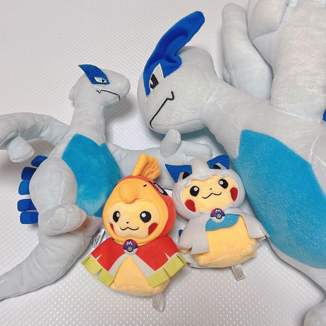 ぽんちょ　ピカチュウ ルギア　ホウオウ　ポケモン　ぬいぐるみ　ピカチュウ