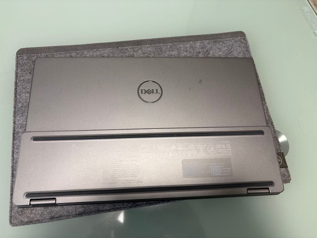 DELL モバイルモニター　C1422H