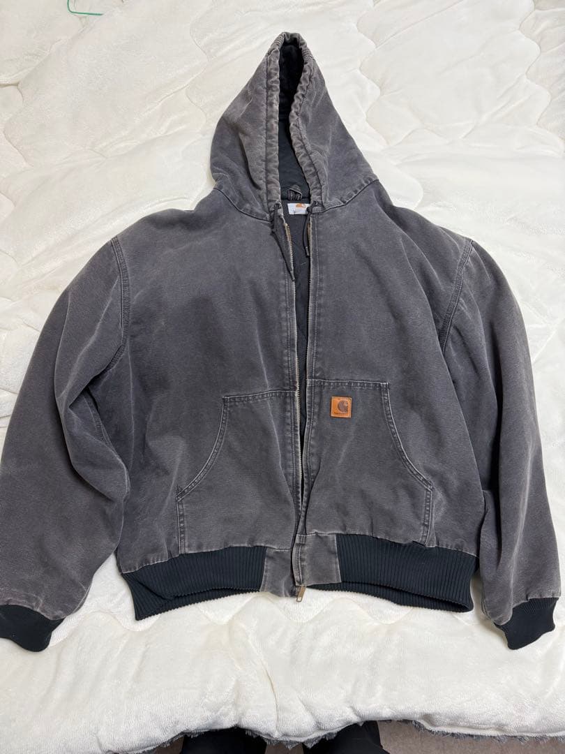 Carhartt アクティブジャケット グレー