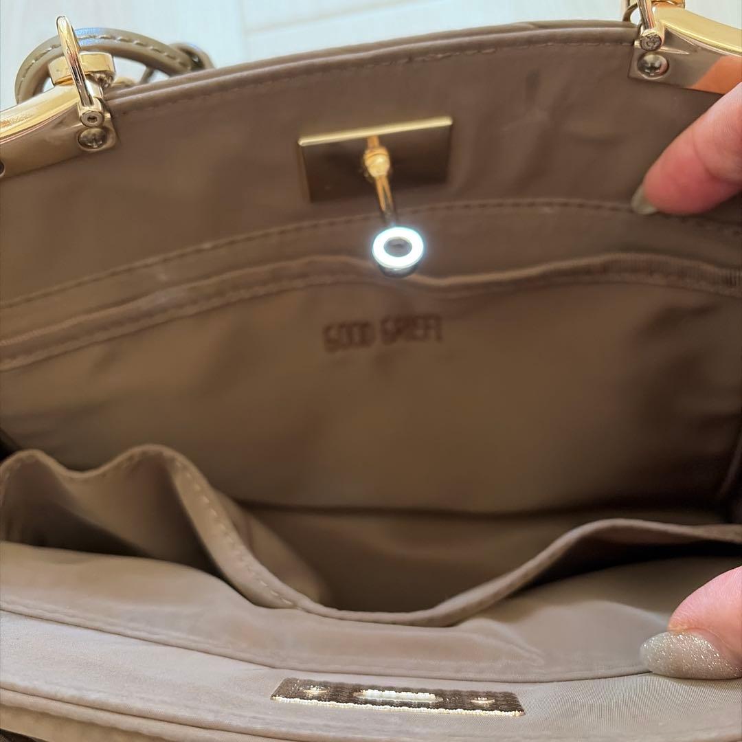 ブラウン ナイロン ショルダーバッグ