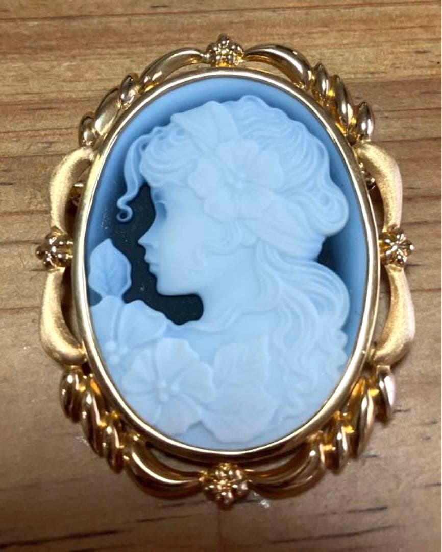 K18 本メノウ、ストーンカメオブローチ