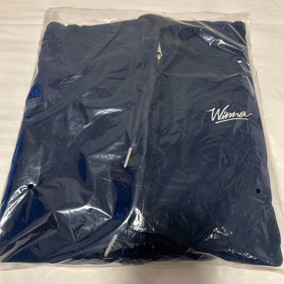 winner ジッブアップフーディー　Ｌサイズ