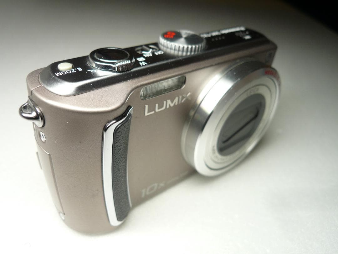 LUMIX★DMC-TZ5⭕️実働品⚠️必読有★光学10倍ズーム★910万画素