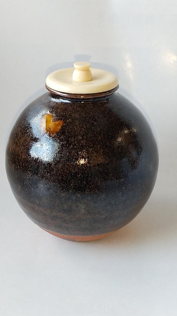 古瀬戸茶入 山口茂 作 仕覆 呂宋間道 茶道具 共箱 茶入 新品 未使用品 です