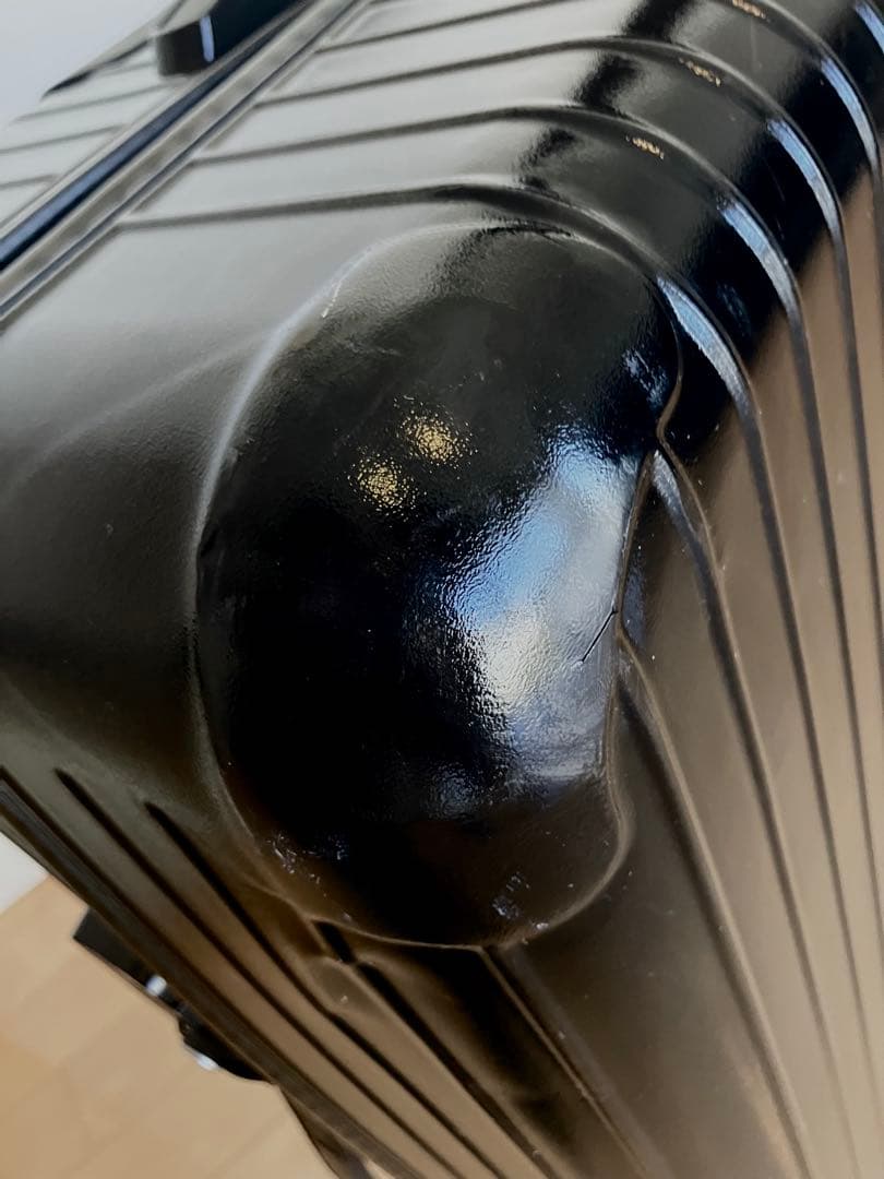 RIMOWA リモワ　サルサ　4輪　マットブラック　86リットル　人気の黒