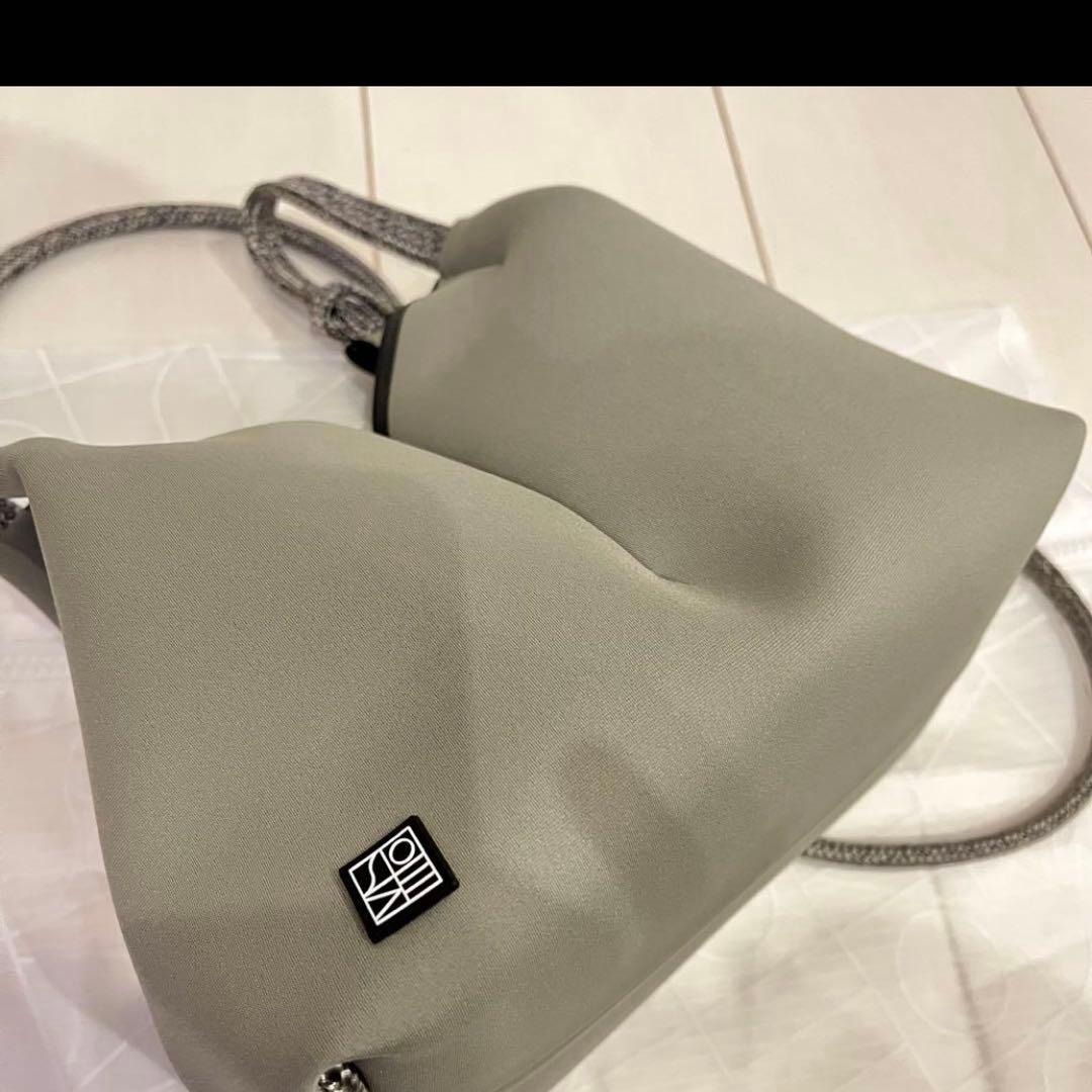 aoi！美品state of escape ソルスティス クロスボディ