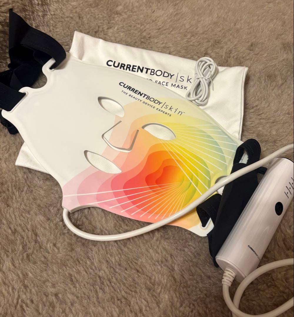 カレントボディ　LED美顔器 フェイスマスク型