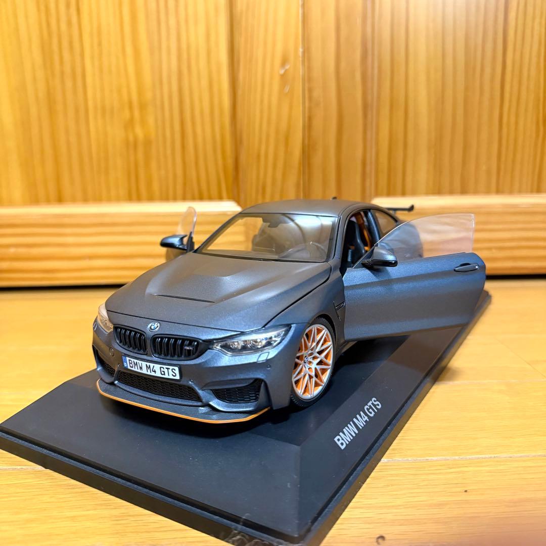 ミニチャンプス 1/18 BMW M4 GTS 2016 ダークグレー