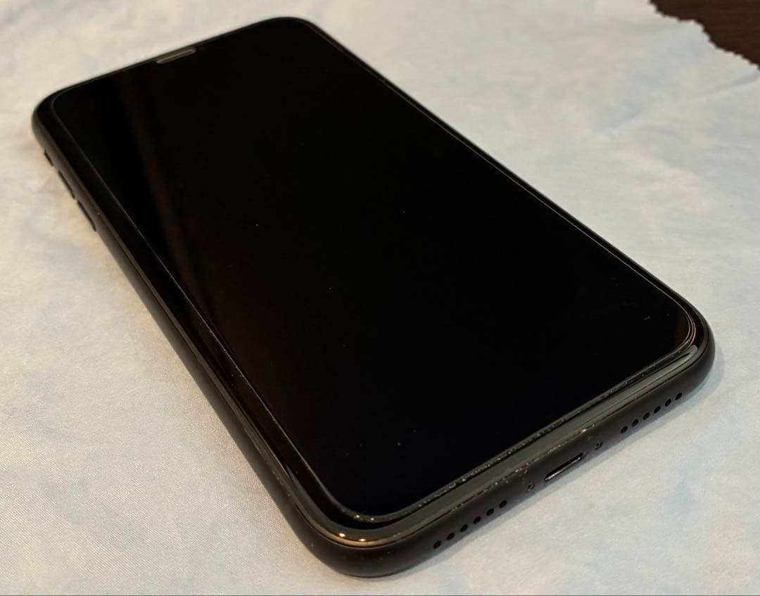 iPhone XR 128GB ブラック　SIMフリー