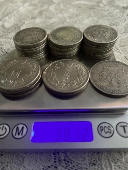 合計31枚　1円銀貨、貿易銀、竜50銭銀貨他　参考品　古銭まとめ