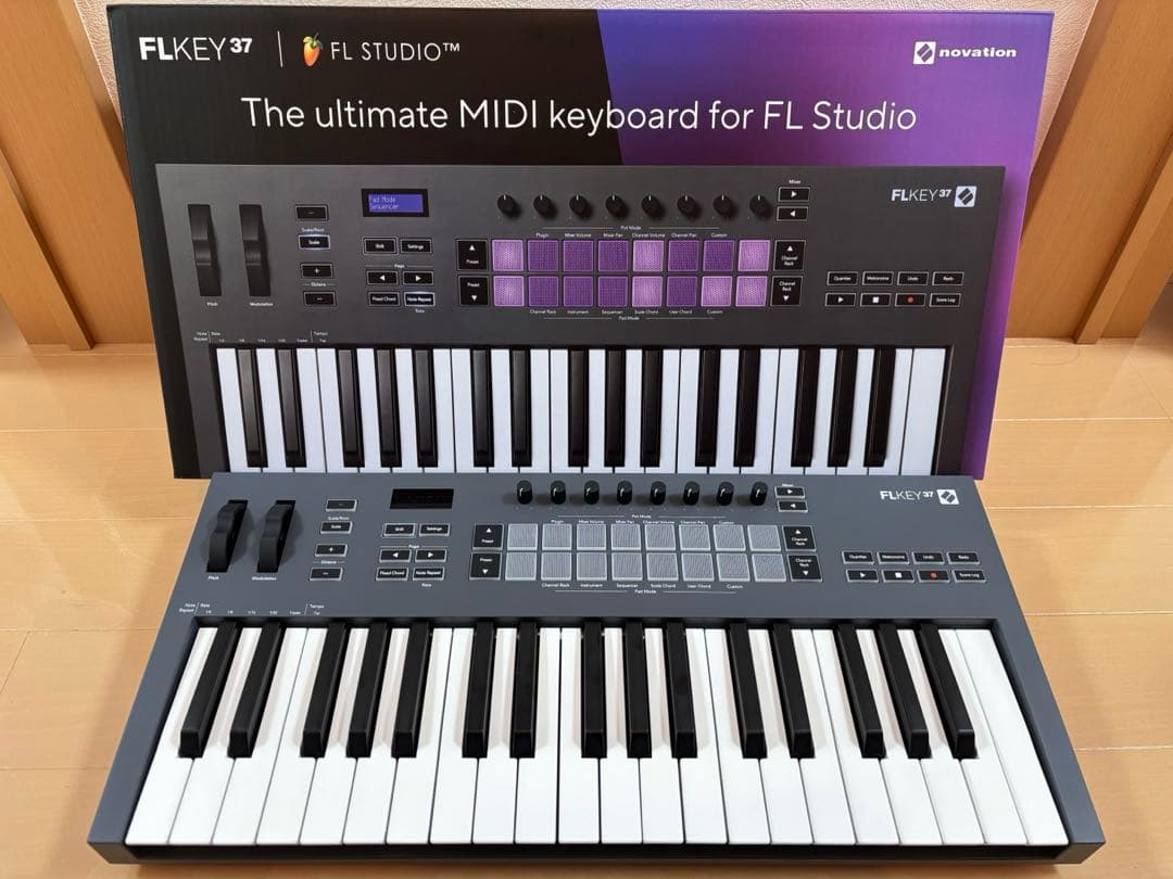NOVATION FLkey 37 MIDIキーボード