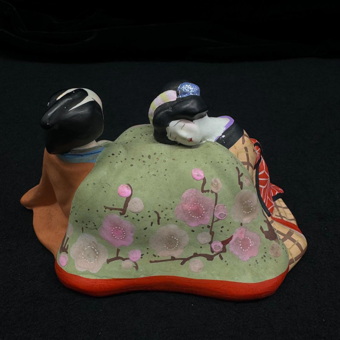 値下げ！骨董 春画人形 裏隠し 置物　彩色土人形 炬燵の男女 昭和レトロ