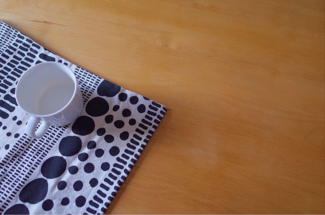 無垢天然木/北欧モダン/ダイニングテーブル130cm/ナチュラル/ヴィンテージ