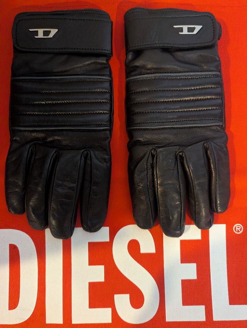 DIESEL 未使用美品グレン期ロゴ付きシープレザーグローブ