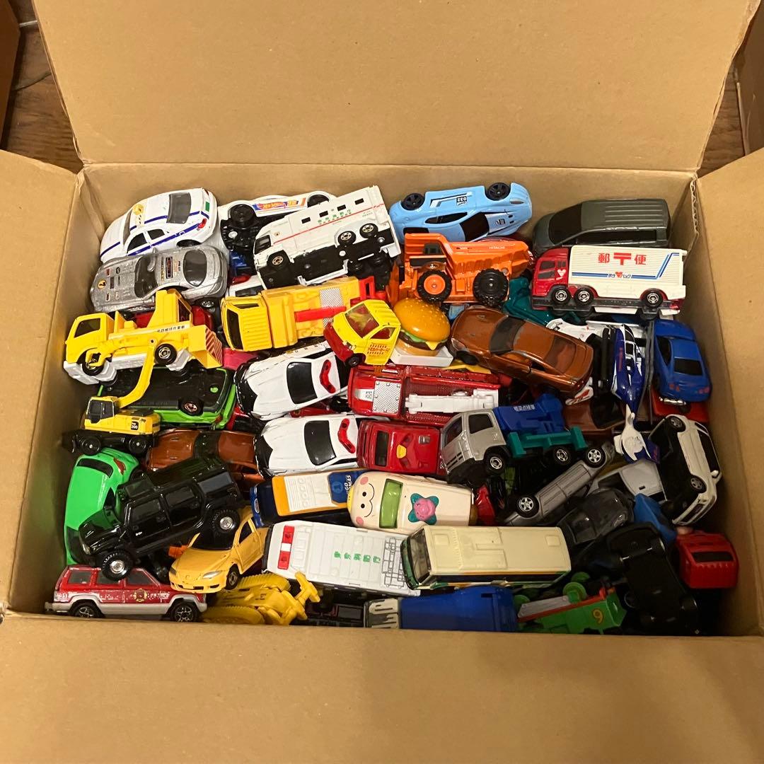 ジャンク品　ミニカー　約140台＋18台　まとめ売り