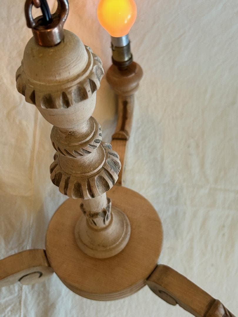 フランスアンティーク　木製シャンデリア　３灯　シャビー　店舗什器