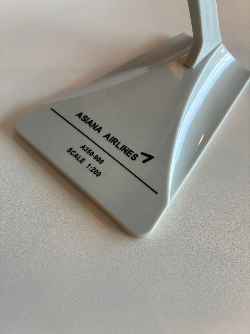 アシアナ航空ASIANA AIRLINES A350-900 モデル 1/200