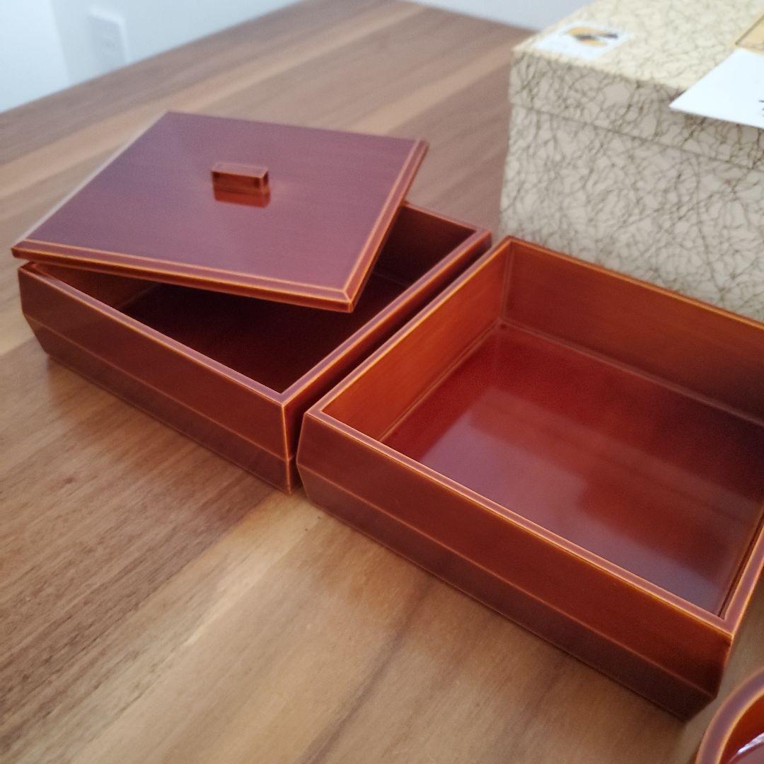 未使用★飛騨春慶塗 漆塗り 重箱と円形容器セット 箱付き