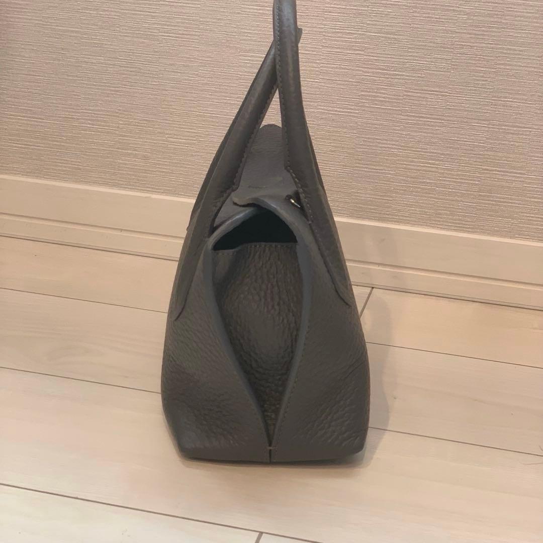 極美品✨イアクッチ ラーナ Sサイズ 2way ショルダーバッグ 現行品