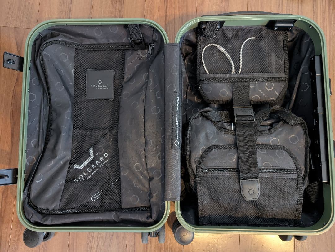 SOLGAARD Carry-on Closet 機内持込39L スーツケース