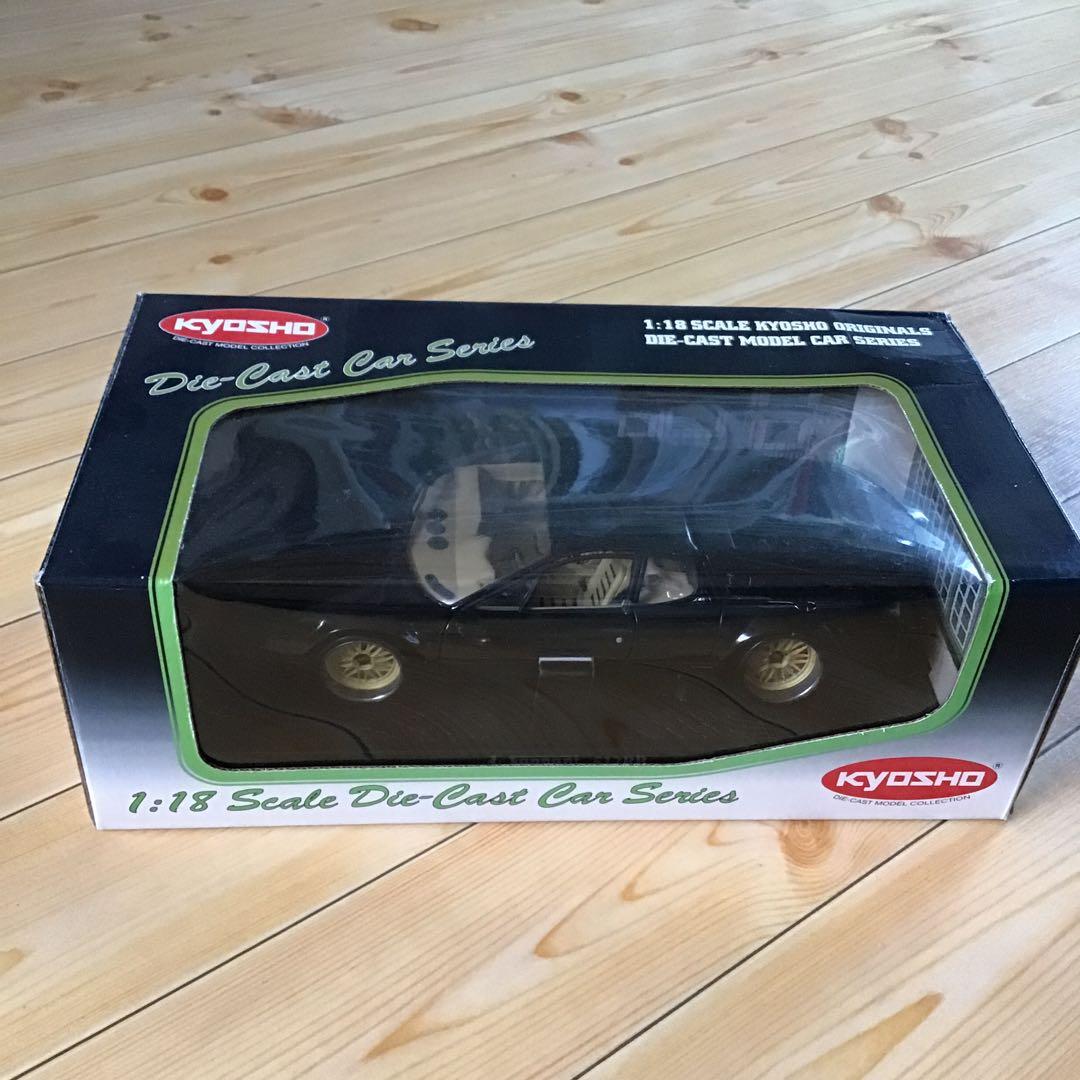 京商　KYOSHO 1/18 フェラーリ512 BB （ブラック）