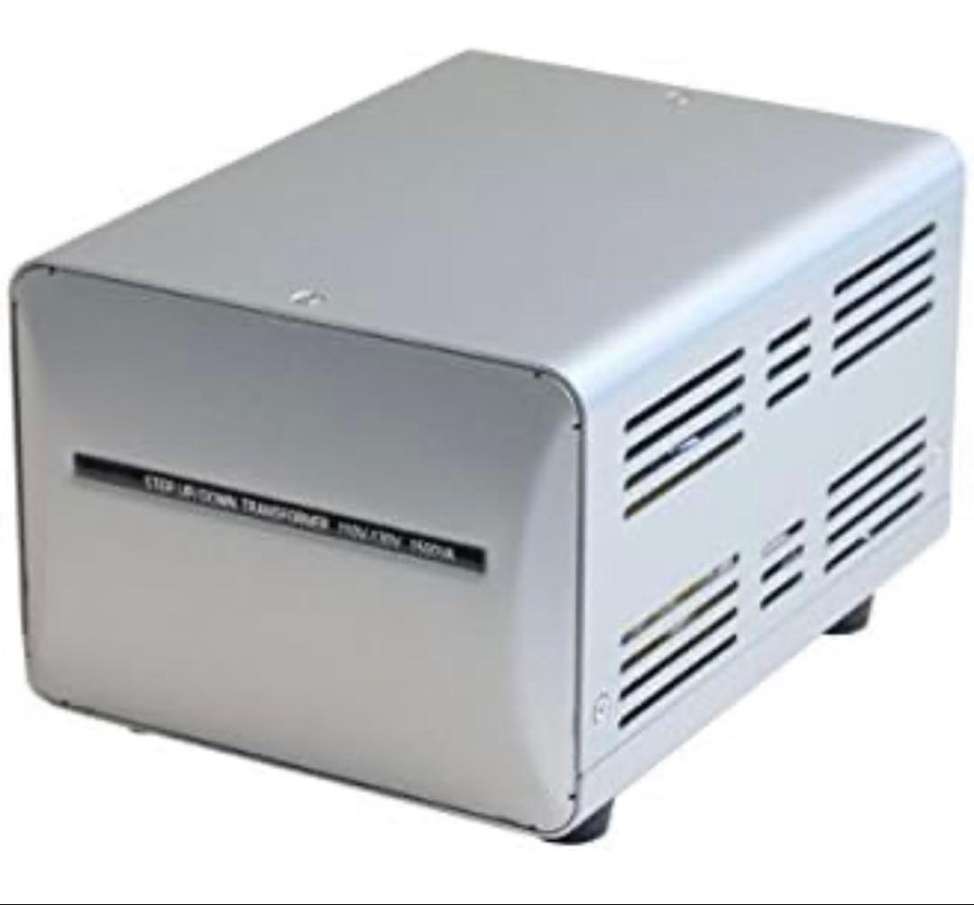 【値下げ】海外・国内兼用変圧器 1500VA（100V⇆110〜130V）