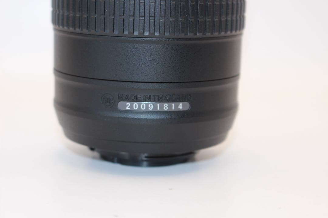 亘様★美品取説付き★Nikon AF-P 70-300mm　VR 望遠レンズ