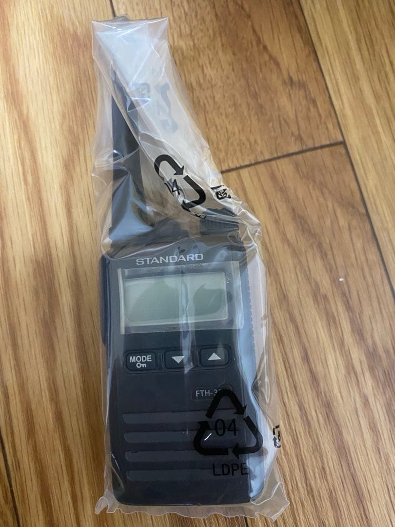 特定小電力トランシーバー STANDARD FTH-307 2個