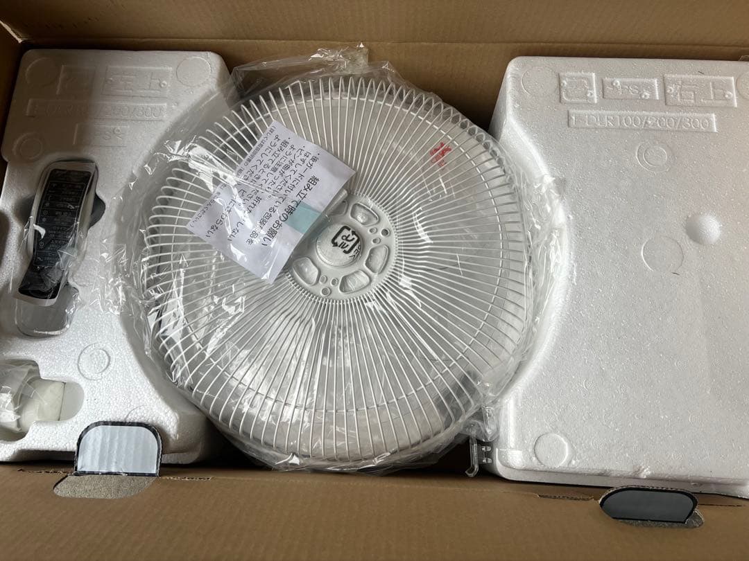 TOSHIBA F-DLR300X 30cm 扇風機