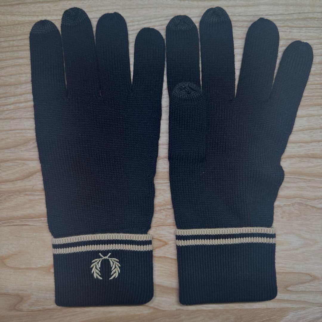 【新品未使用】FRED PERRY ウール グローブ S77 ・Lサイズ