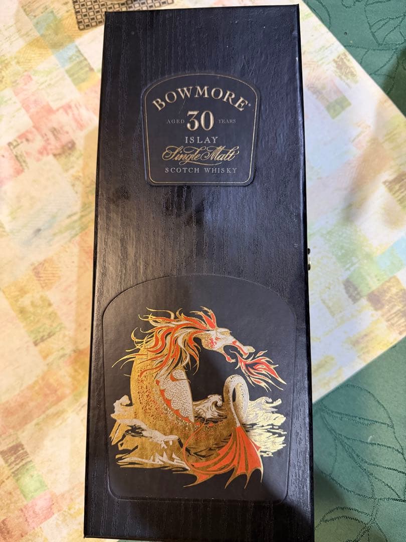 BOWMORE 30年 セラミックボトルドラゴンホース　未開封