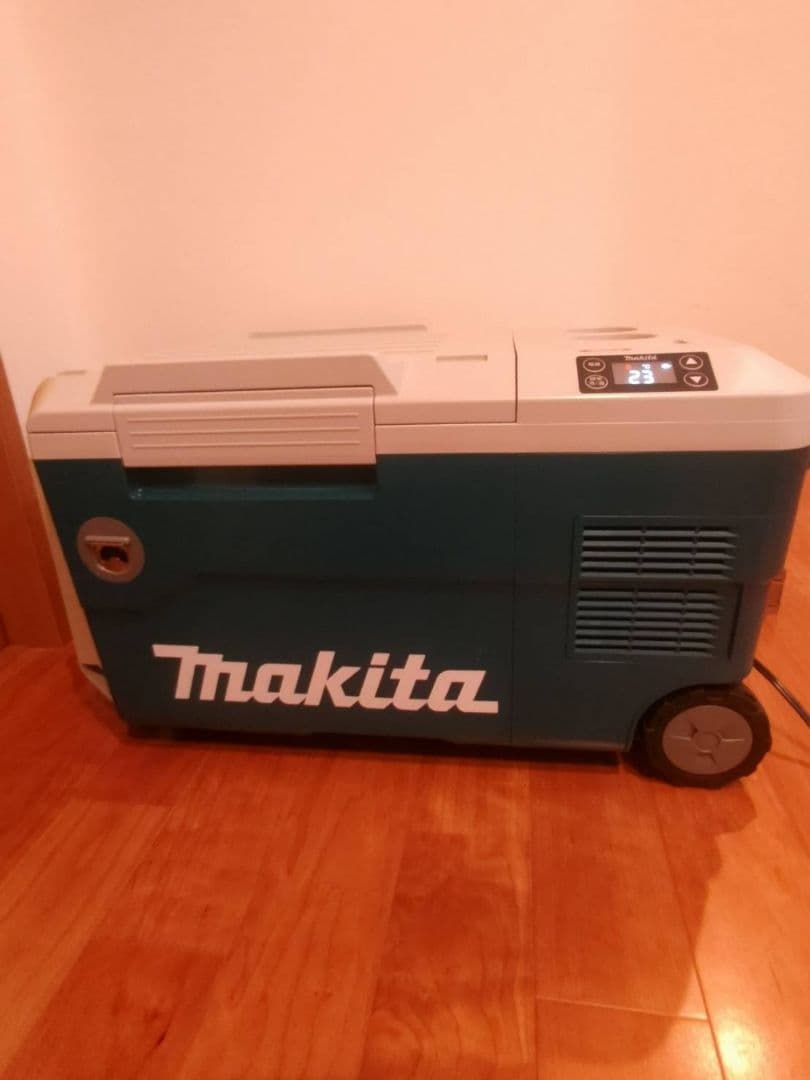 Makita 保冷温庫 CW001G