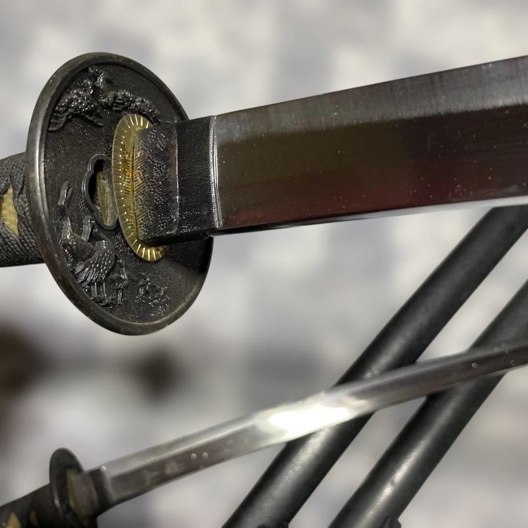 模造刀大小２本 黒柄 鶴松楕円鍔 黒梨地鞘