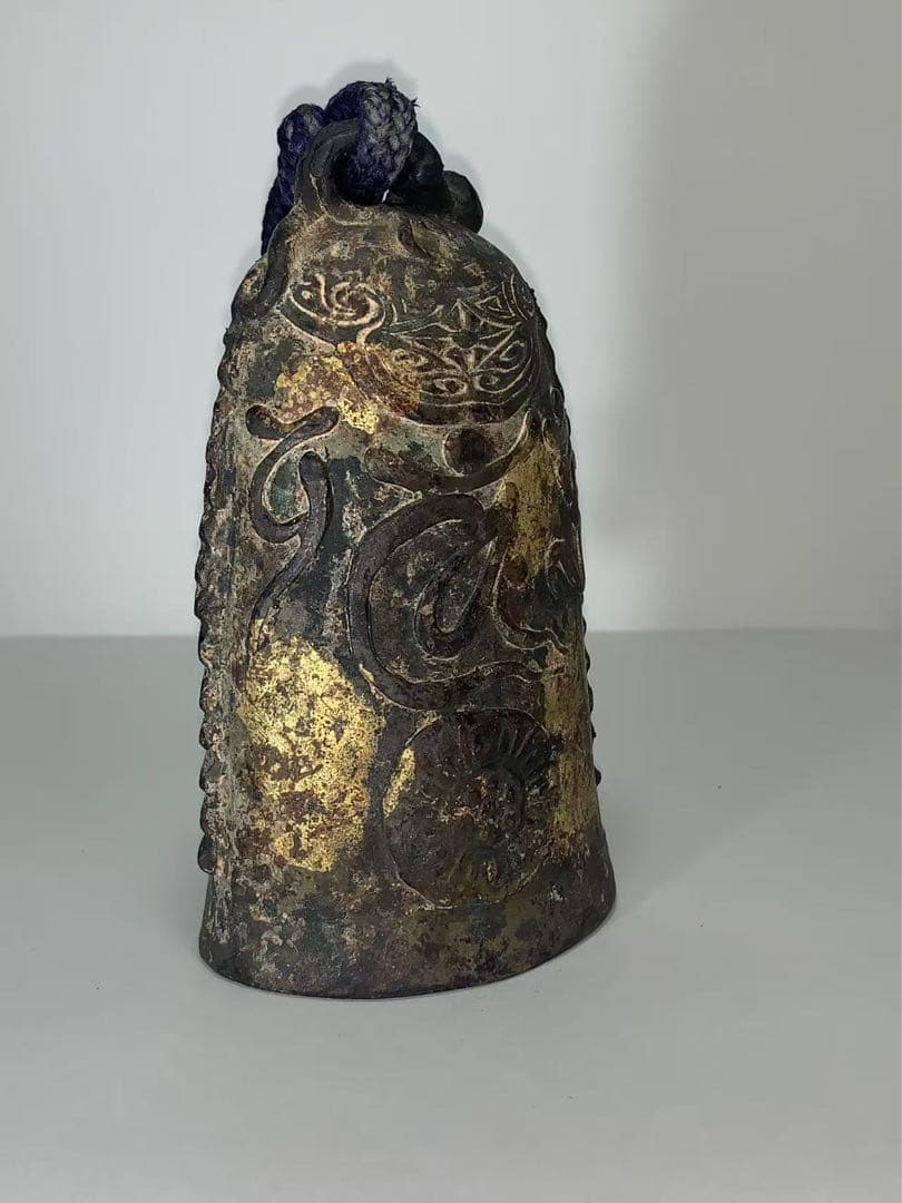 装飾金属製鐘