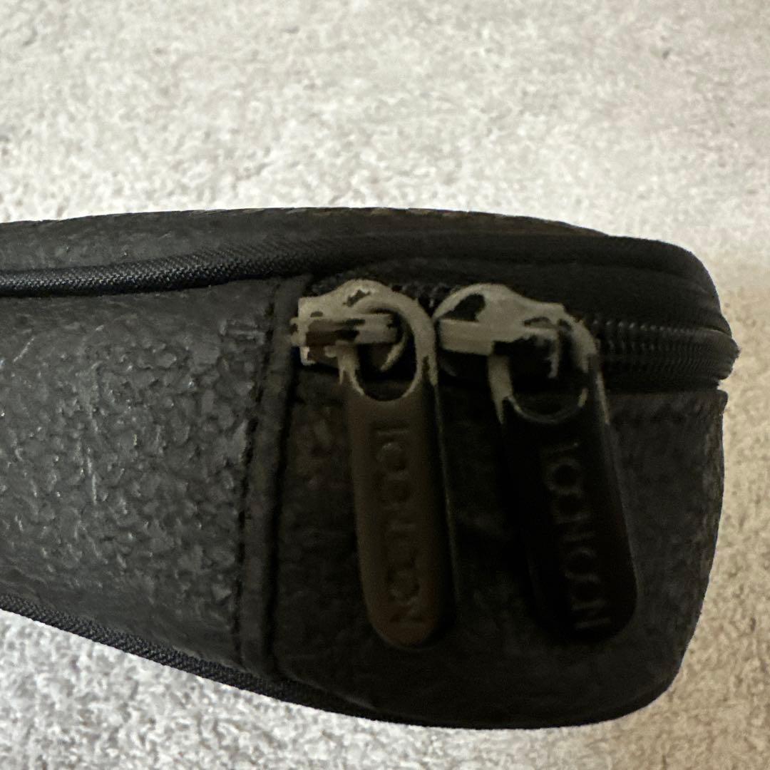 筆箱とシャーペン、ボールペン