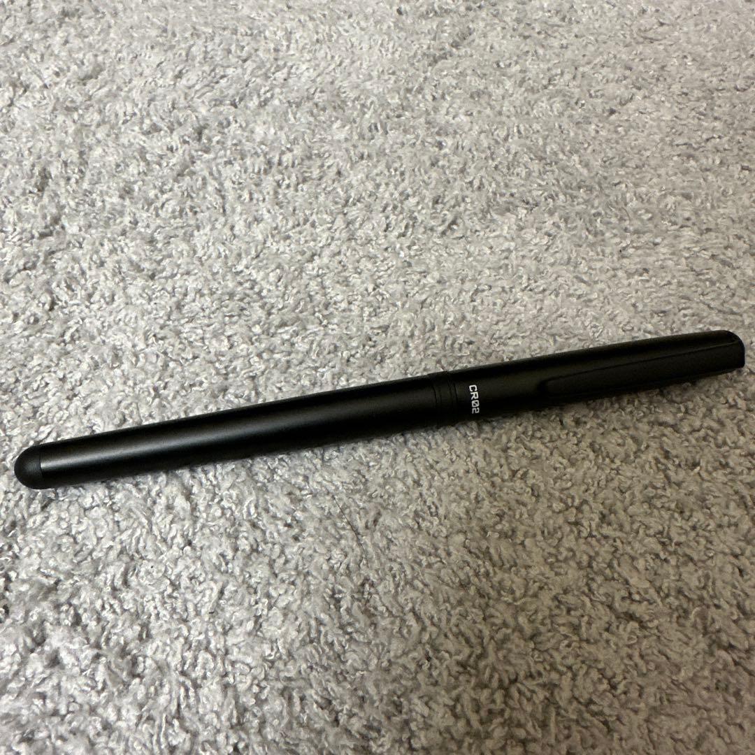 筆箱とシャーペン、ボールペン