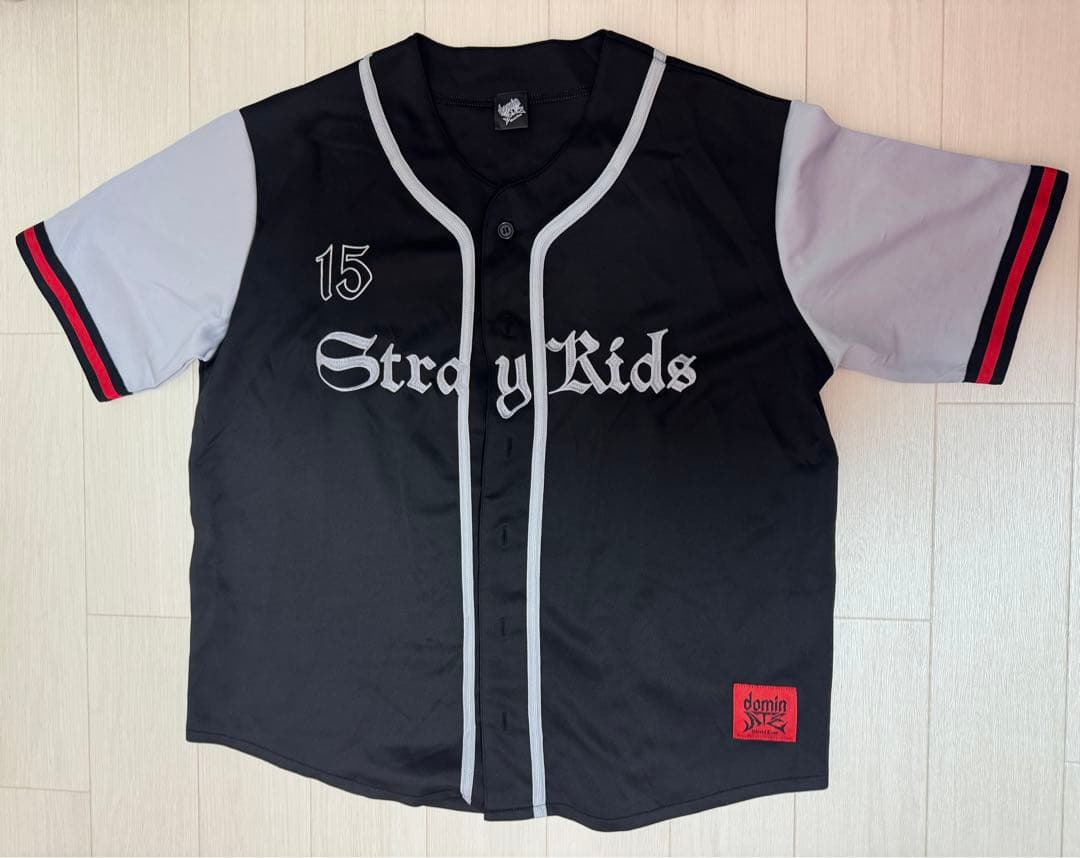 スキズ ユニフォーム