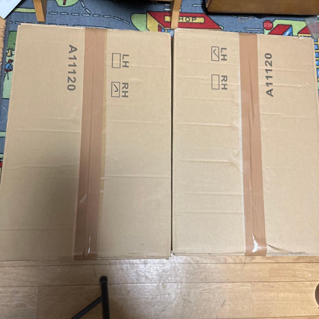 「新車外し」　ハイエース　ダークプライムII 純正ヘッドライト左右セット