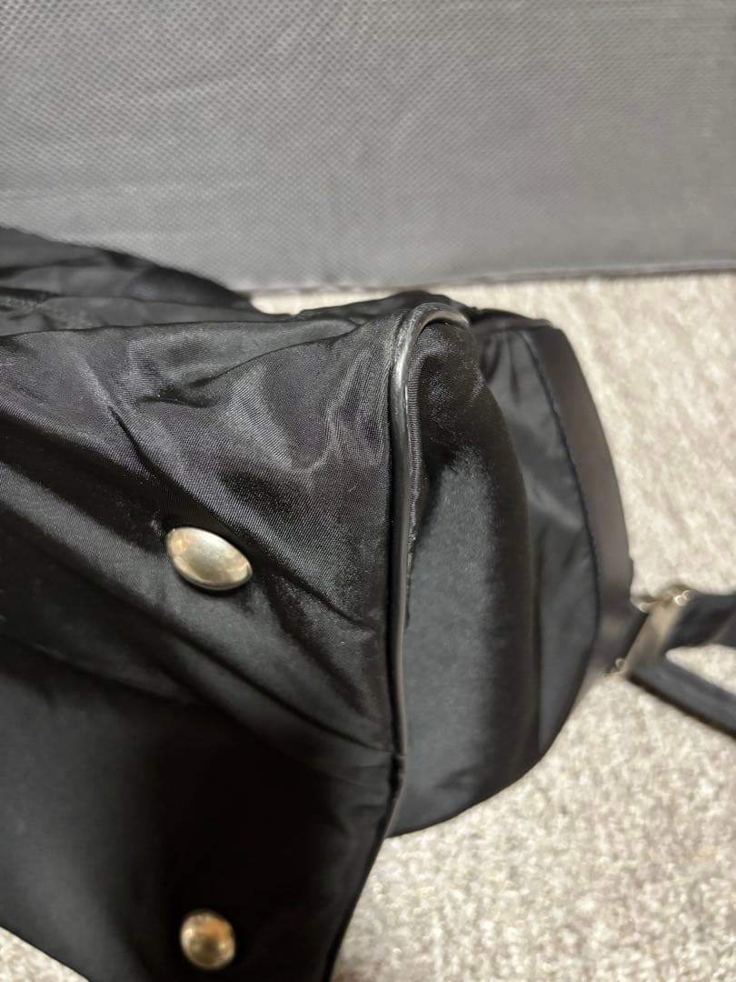 PRADA 黒 ナイロン ボストンバッグ　ショルダー付き　旅行バック