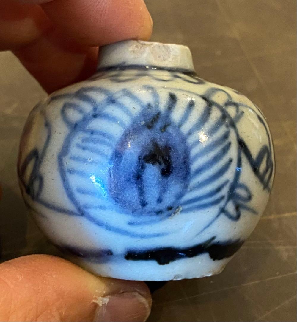 スワトウ陶磁器　ミニ花器　鑑賞台付　　　 一輪挿し　ヴィンテージ　レア